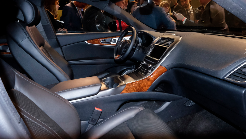 Illustration for article titled The 2016 Lincoln MKX Isn't The Lincoln We Wanted, But It's Something